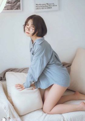 亚洲国产人成综合网站_DVD免费在线播放