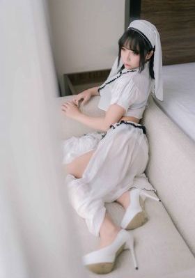 被绑在床强摁做开腿呻吟H动漫_1080P全集免费播放