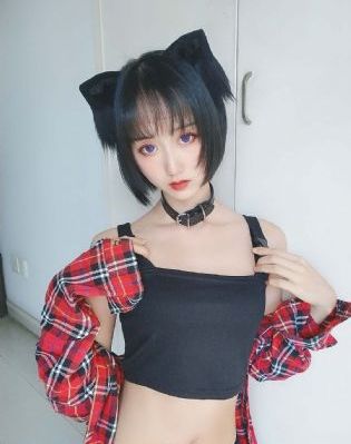 胸部隐隐约约的疼怎么回事_蓝光日韩电影在线